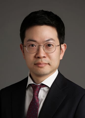 [단독] 율촌 M&A 전문 김건 변호사, 한화 컴플라이언스 전무로 이동 - 뉴스 썸네일 이미지