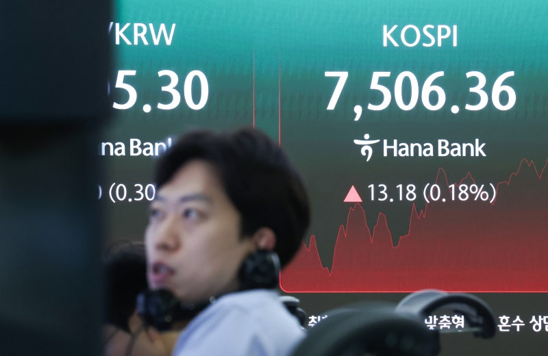 “주식 팔면 다음날 돈 받는다”…주식시장 결제 ‘T+1’ 도입 속도