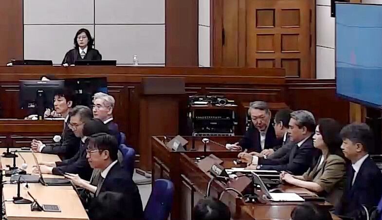‘尹 변호인’ 김계리 “울었던 건 간첩 너무 많아 무서워서”