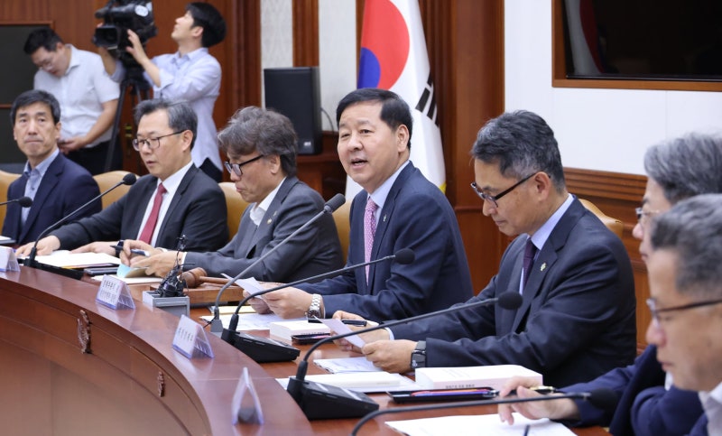 SR·한국석유公 등 16곳 <b>경영평가</b> ‘낙제점’… 공무원연금공단·KOICA 이...