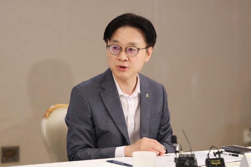 <b>김정관 산업부 장관</b> “서남권, 전력·용수·인재 갖춰…경쟁력 있는 반...