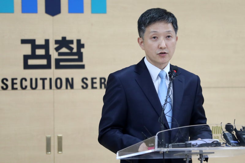 [단독] ‘여의도 저승사자’ 단성한 前 금융·증권범죄합수단장, 중앙그룹 채권 투자자 변호인단 합류