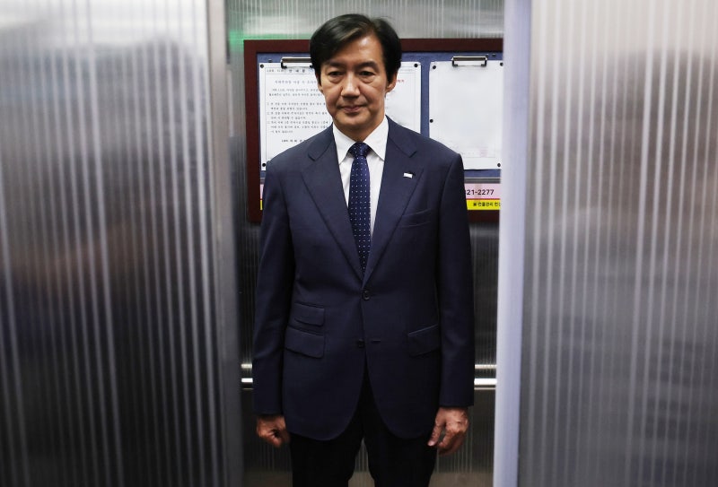 ‘리센느 야호!’ 외친 조국 “일베식 ‘노’ 비판, 리센느 겨냥한 적 없어”