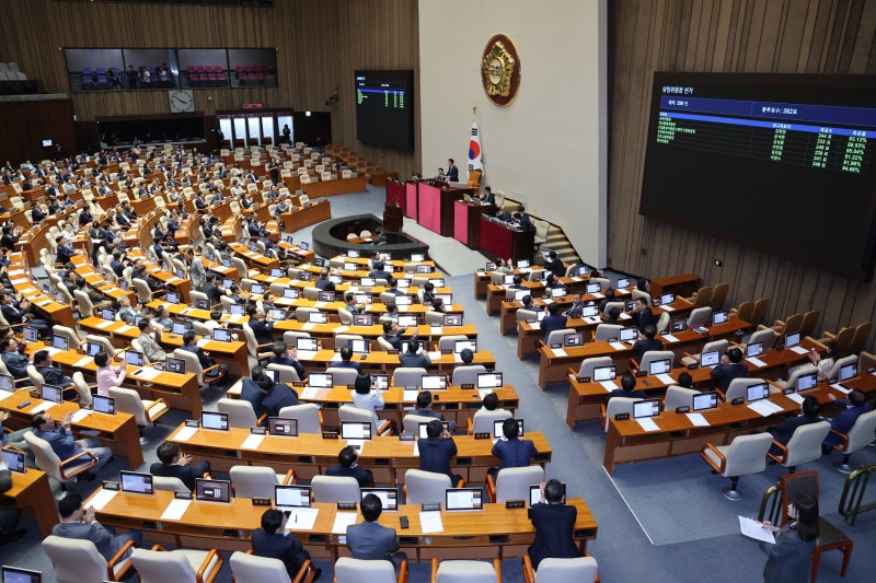 국회, 외통·산자·국토 등 <b>상임위원장</b> 6명 <b>선출</b>… <b>국힘</b>, <b>상임</b>위 복귀
