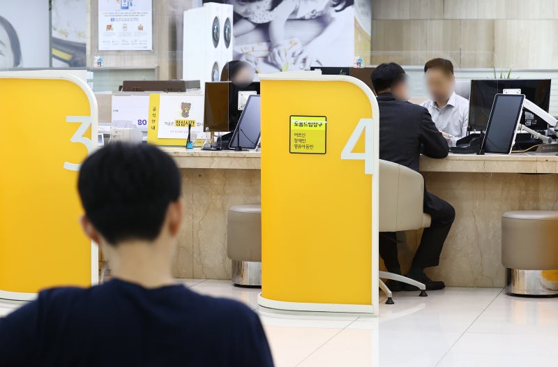 6월 <b>주담대 금리</b> 4.36%로 <b>상승</b>… 변동형 비중 12년4개월만에 최대