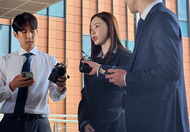 ‘<b>양정원 수사 무마</b>’ 의혹받는 전 강남서 <b>경찰</b>관 <b>구속</b>