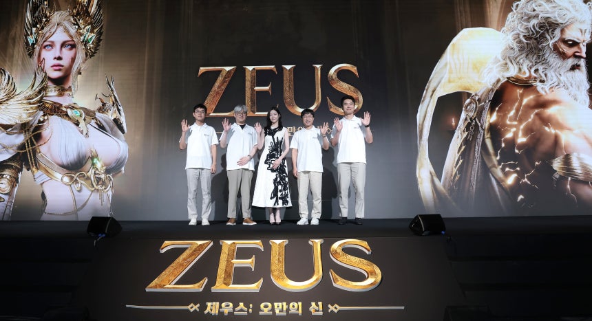 (왼쪽부터) 김정훈 컴투스 사업본부장과 정성훈 에이버튼 디렉터,배우 박지현,남재관 컴투스 대표이사,김대훤 에이버튼 대표가 7일 서울 종로구 JW 메리어트 동대문 스퀘어 서울에서 열린 컴투스 신작 MMORPG‘