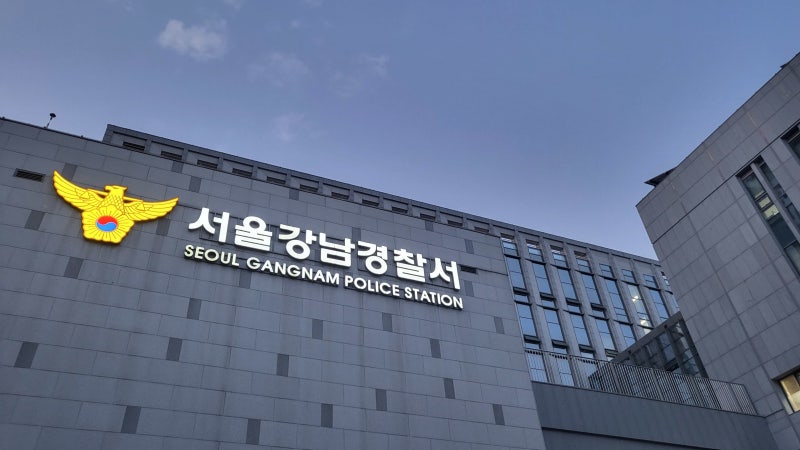<b>경찰</b>, 샤이니 키·입짧은햇님 <b>조사</b>…‘<b>주사 이모</b>’ 수사 속도