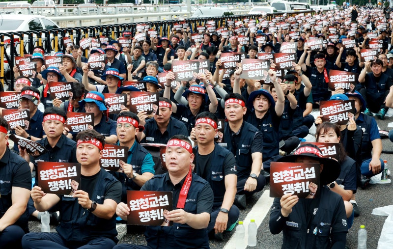 <b>현대</b>차 노조, 24일 <b>파업</b> 유보… 임협 교섭 재개 예정