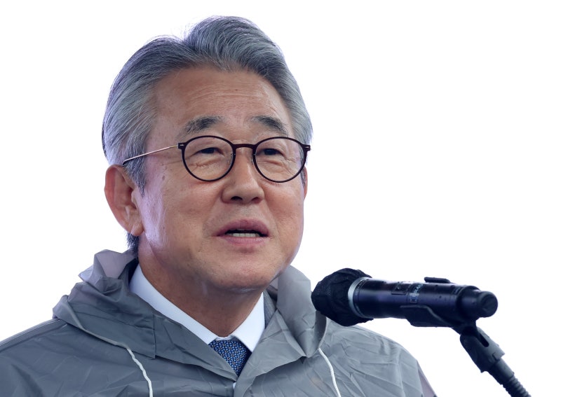 [단독] 강호동 농협 회장 ‘10억원대 부의금’… 경찰, 청탁금지법 수사
