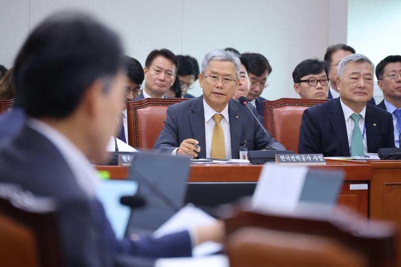 <b>호남 반도체 전력망 비용</b> 1.4兆, 삼전닉스가 80% 낸다