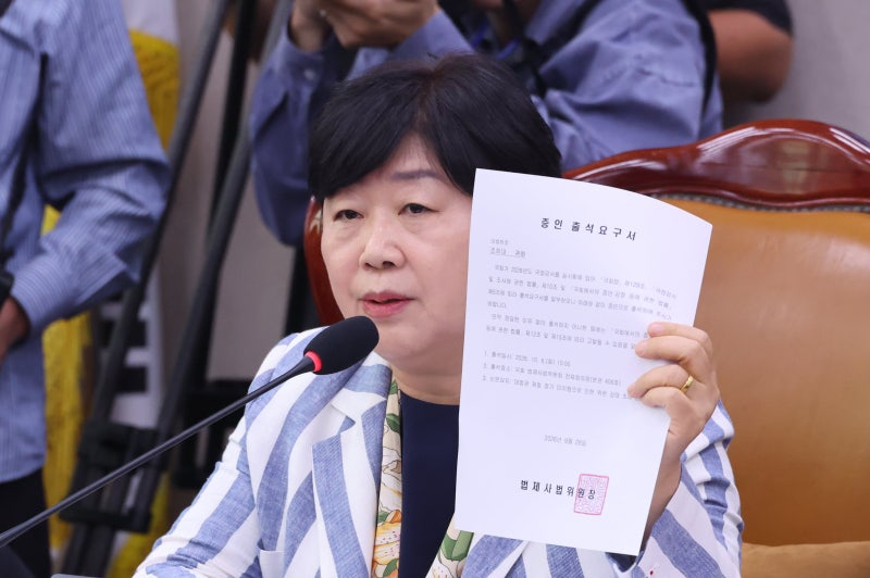 법사위원장 <b>서영교</b> “법원, <b>오세훈</b>에 <b>징역형</b> 선고해야”