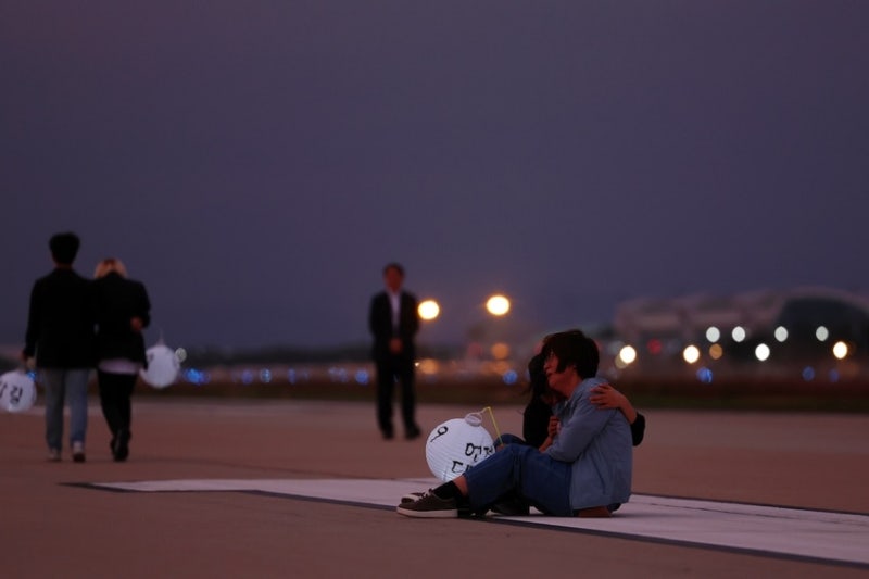 무안공항 <b>참사 유족</b> 합동차례… "진실 철저히 밝혀낼 것”