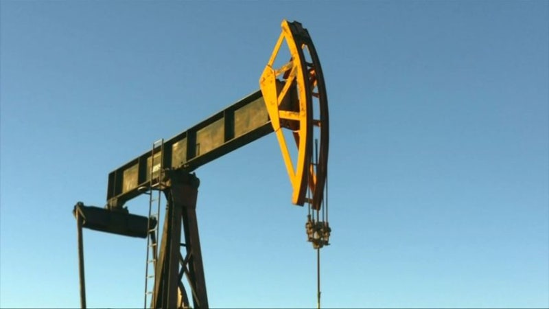 美 이란 재봉쇄에 <b>국제유가</b> 요동…WTI <b>10% 급등</b>