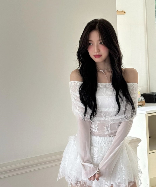 오마이걸 아린 인스타업로드