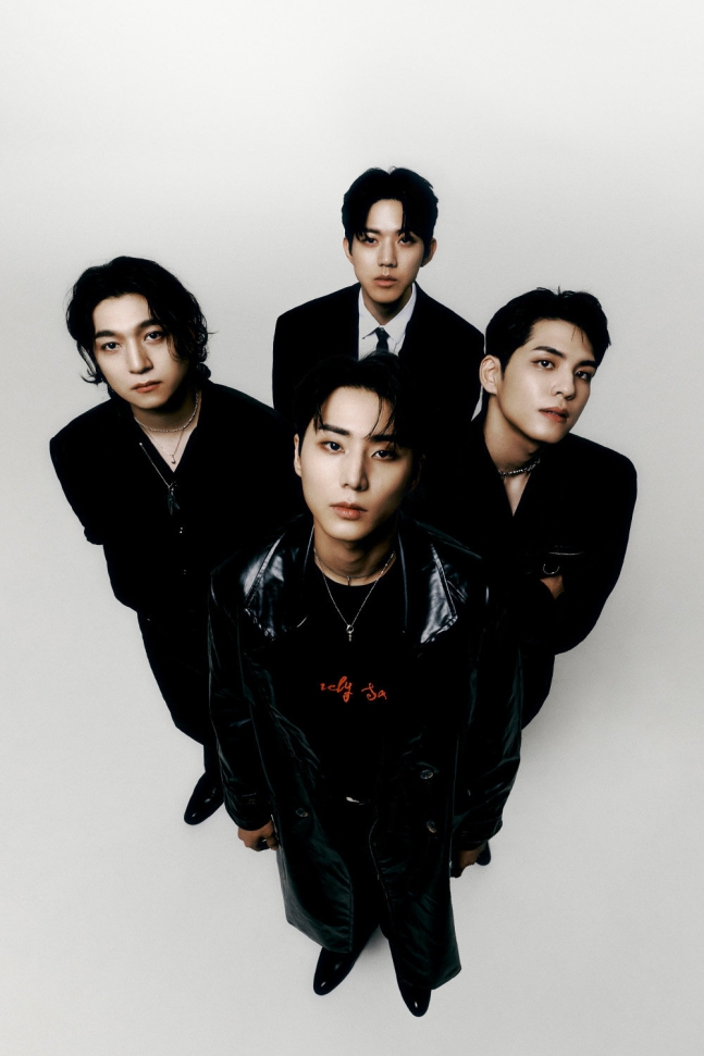 데이식스, 2024 현백 팝업스토어 매출 아이돌 3위소식입니다 !