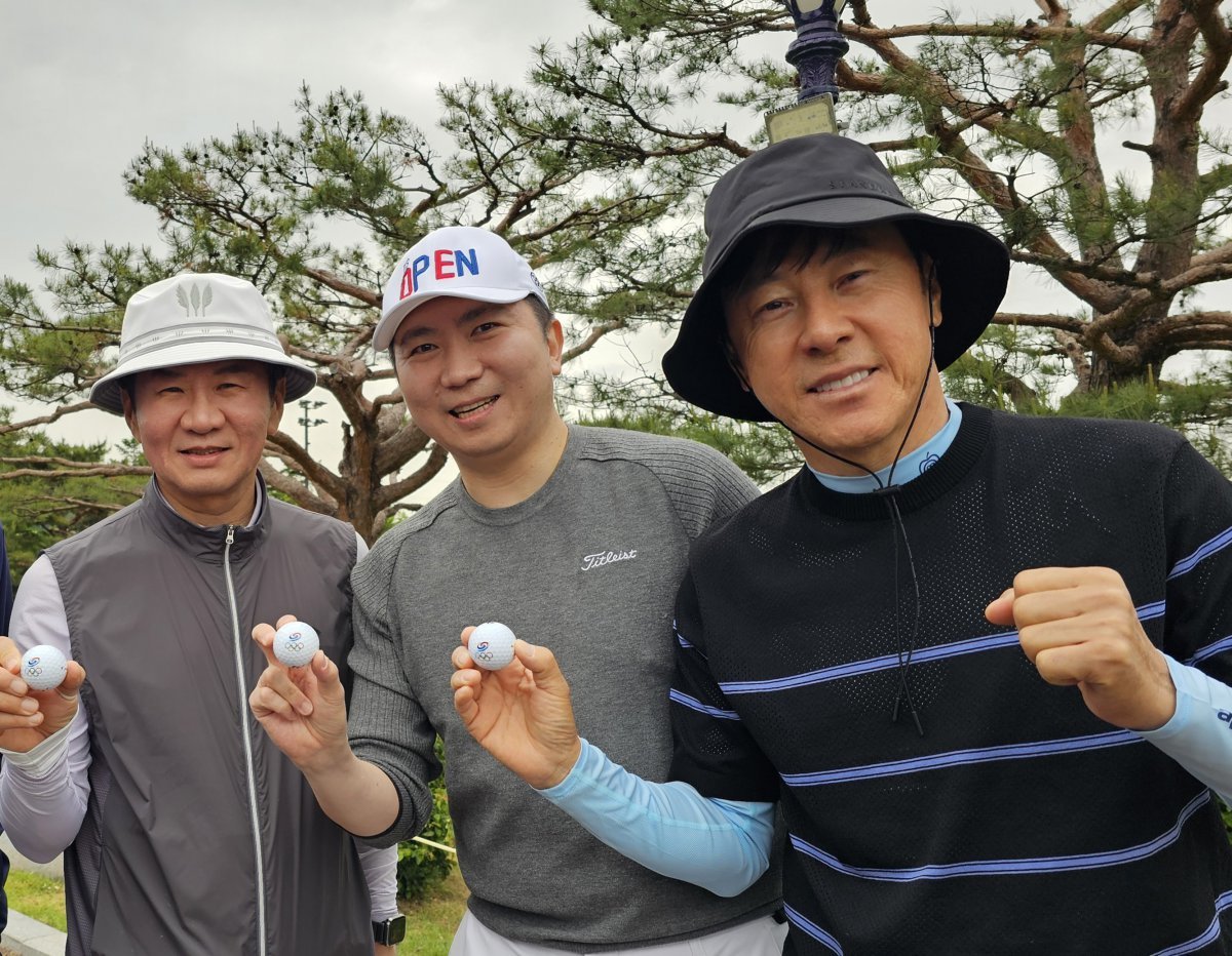 [SD in 용인] 새로운 시대 함께 맞이한 <b>정몽규</b>-유승민, 회장님들의 아주...