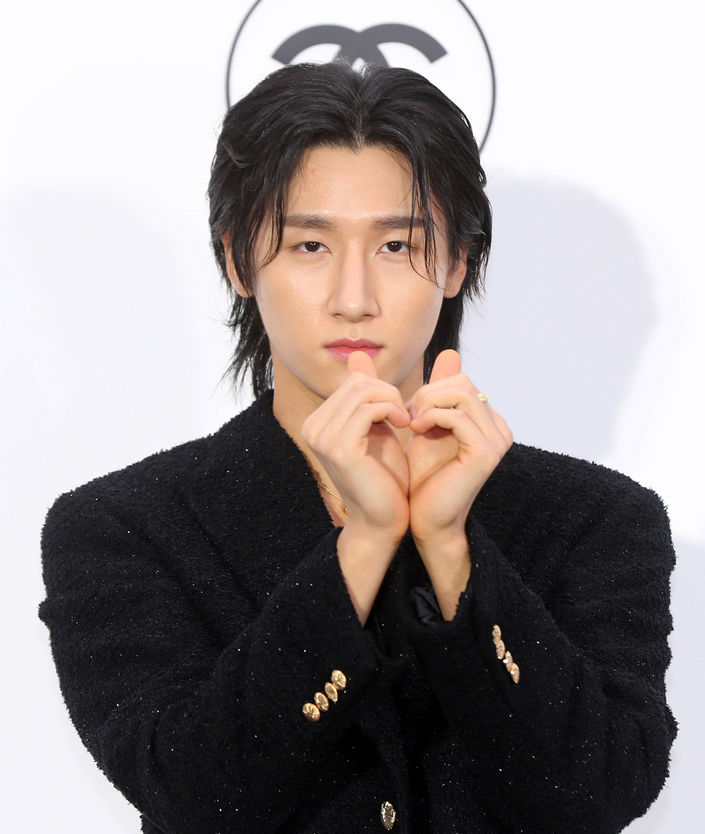 [1줄컷] <b>몬스타엑스</b> 아이엠 활동 중단…10주년 콘서트 빨간불