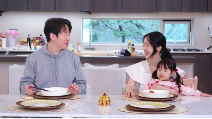 <b>이정현</b> “<b>매실</b> 보니 그 오빠 생각나”…누구길래?