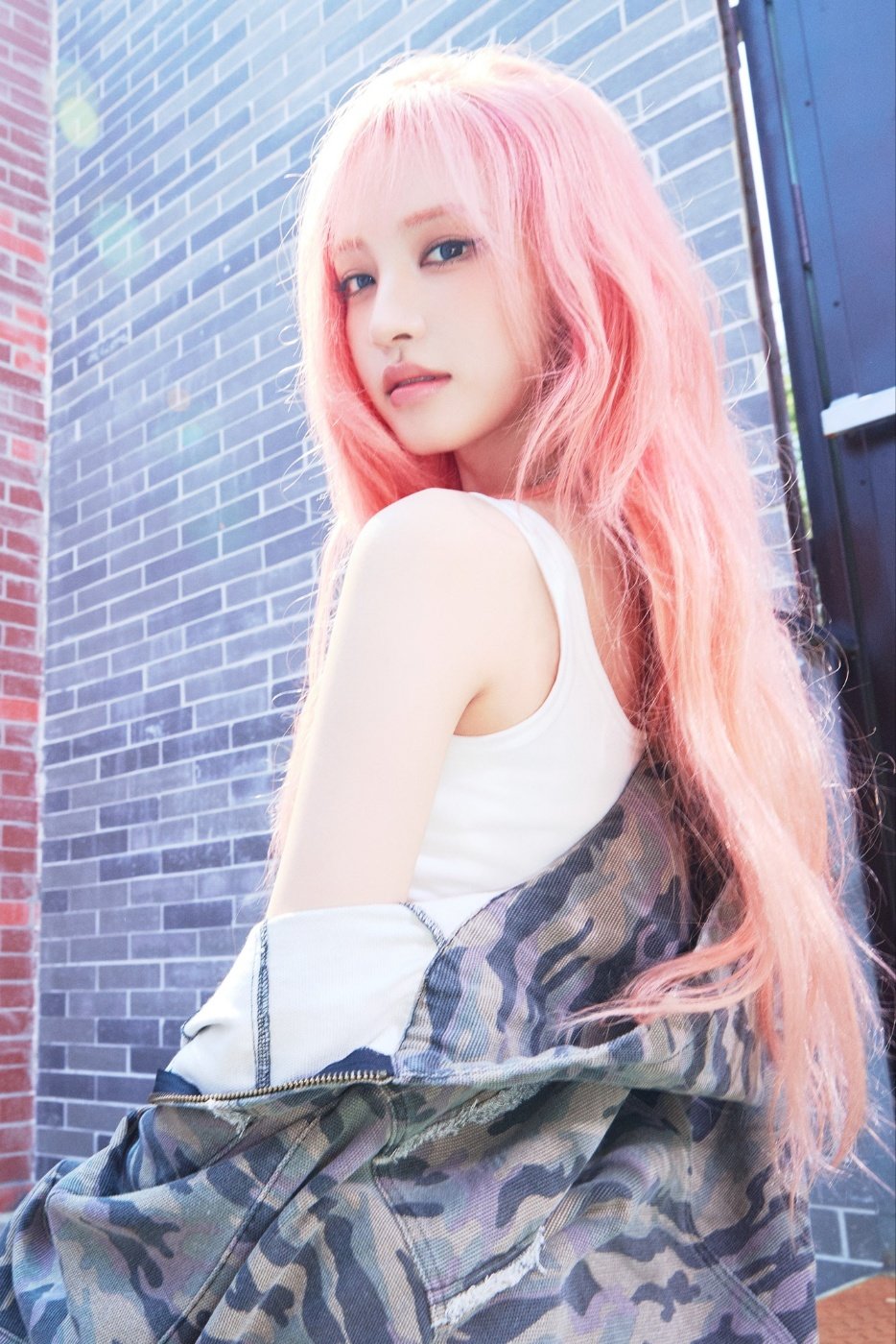 <b>아이브 리즈</b>, 생애 첫 <b>시구</b>…29일 LG트윈스 승리 기원