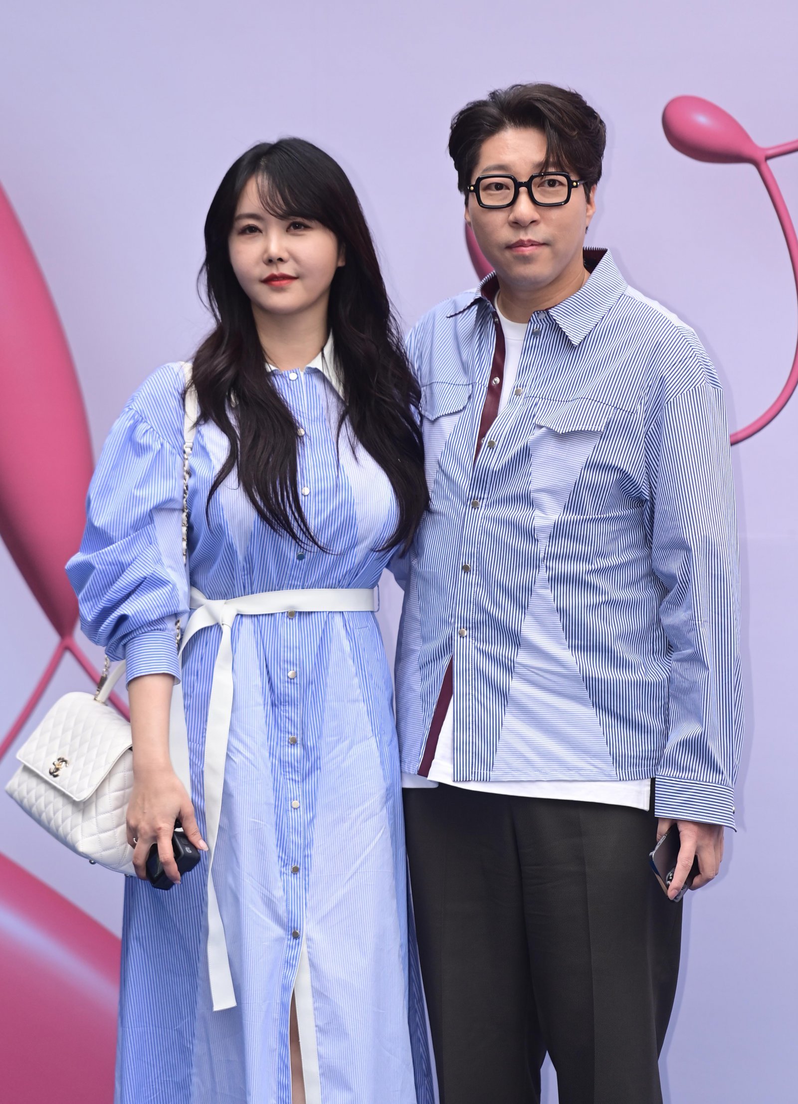 <b>대도서관</b> 마지막 길 지키는 전 아내 <b>윰댕</b>, 그녀는 누구인가