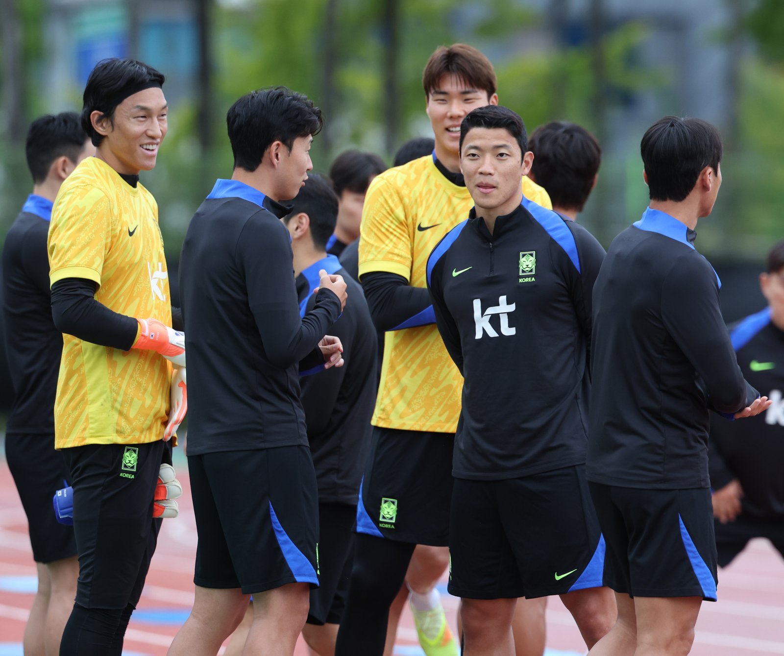 [SD 고양 라이브] ‘황소 돌파’ 필요한데 부상이 걱정…<b>황희찬</b>, 파라과...