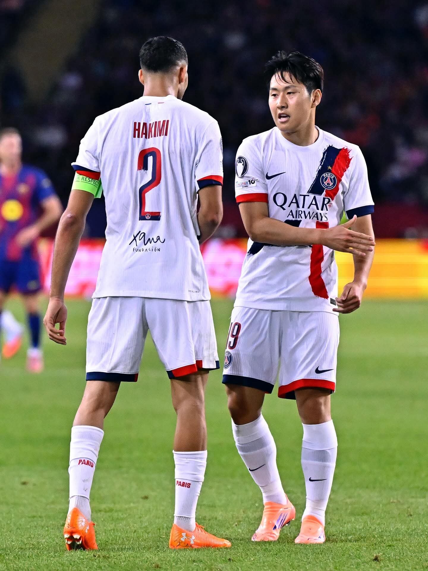 <b>PSG</b>는 유럽 빅클럽 러브콜 쇄도한 ‘골든보이’ 재<b>계약</b> 원한다는데…이...