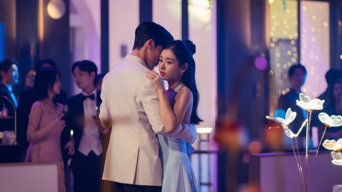 <b>장기용</b>·<b>안은진</b>, 첫 회부터 활활…‘<b>키스</b> 엔딩’에 시청자 홀릭