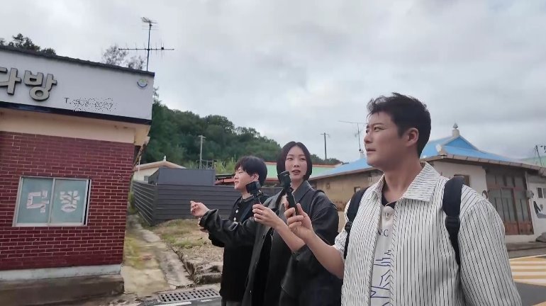 <b>전현무</b>, 억지 동안 선언? 금새록 한마디에 바로 KO