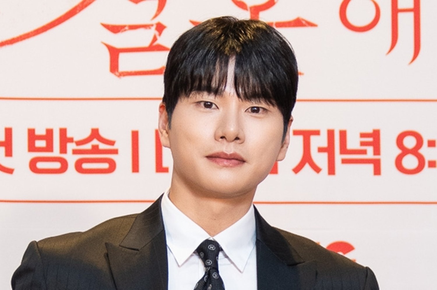 ‘<b>놀면 뭐하니</b>?’ 측 “이이경 하차 권유 맞아… 제작진 불찰” (전문)[...