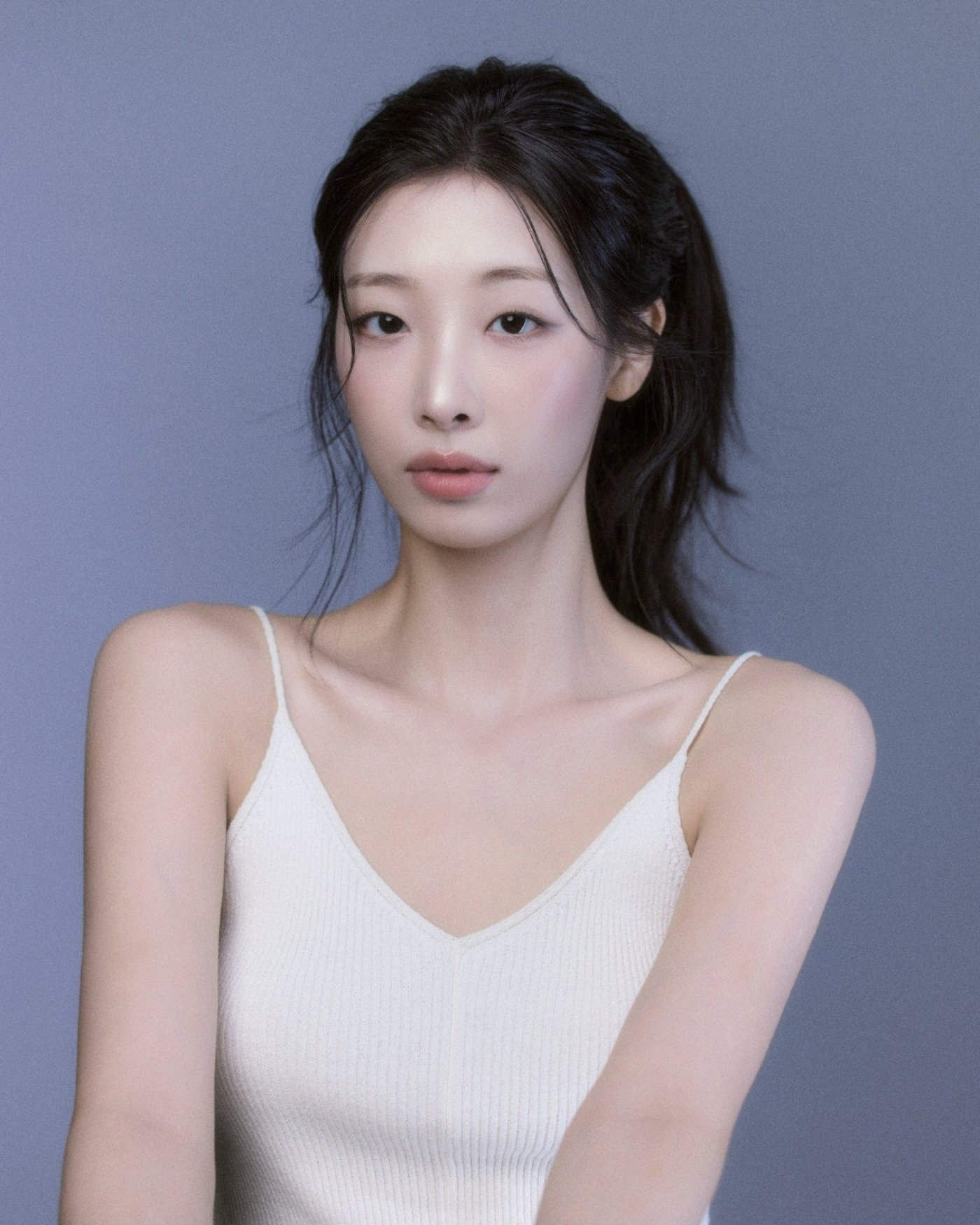 <b>류다인</b>, <b>이채민</b> 반한 청초+시크…172cm 새 프로필 공개