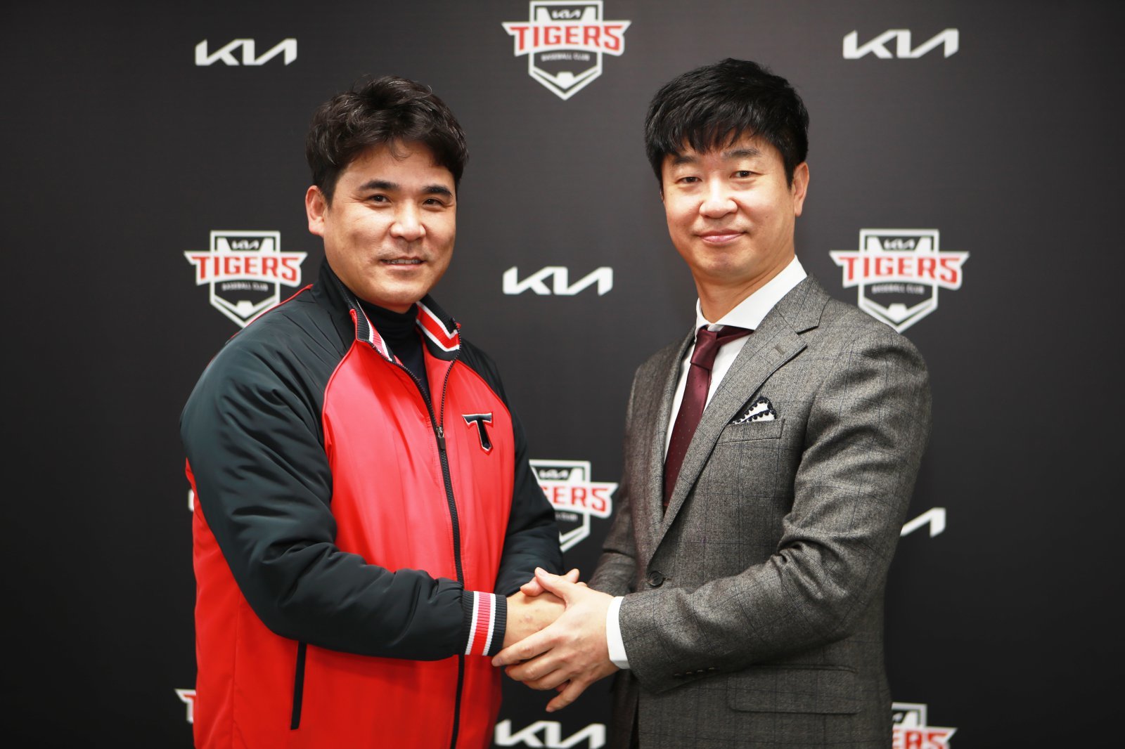 KBO, <b>장정석</b> 전 KIA 단장 <b>무기 실격</b> 처분…김종국 전 감독-봉중근은 복귀...