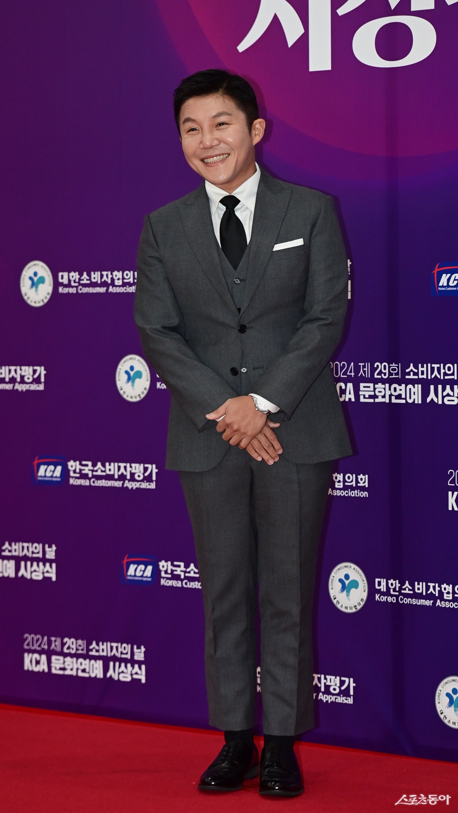 <b>조세호</b> 측 “<b>조폭 연루 의혹</b> 사실 무근” 반박