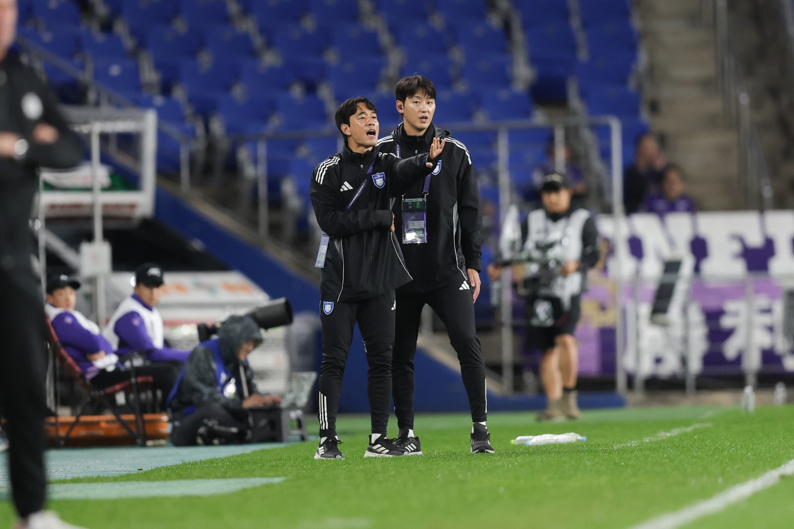 “입이 열 개라도 드릴 말씀 없어” <b>박주영 울산 코치</b>, 성적 부진 책임...