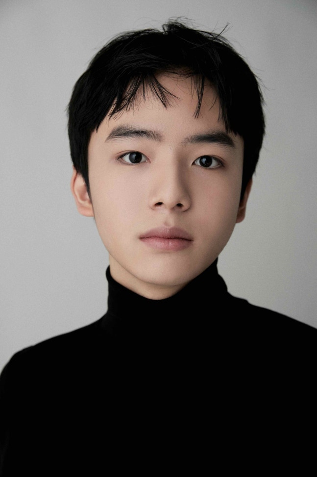 《Love Me》文佑鎮加盟MYM娛樂 展現多元戲路引關注