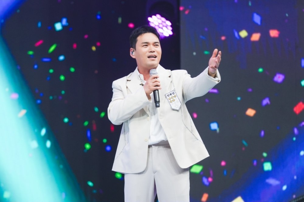 <b>박현진</b>, 아들 박구윤보다 천록담? 신곡 러브콜 (금타는 금요일)