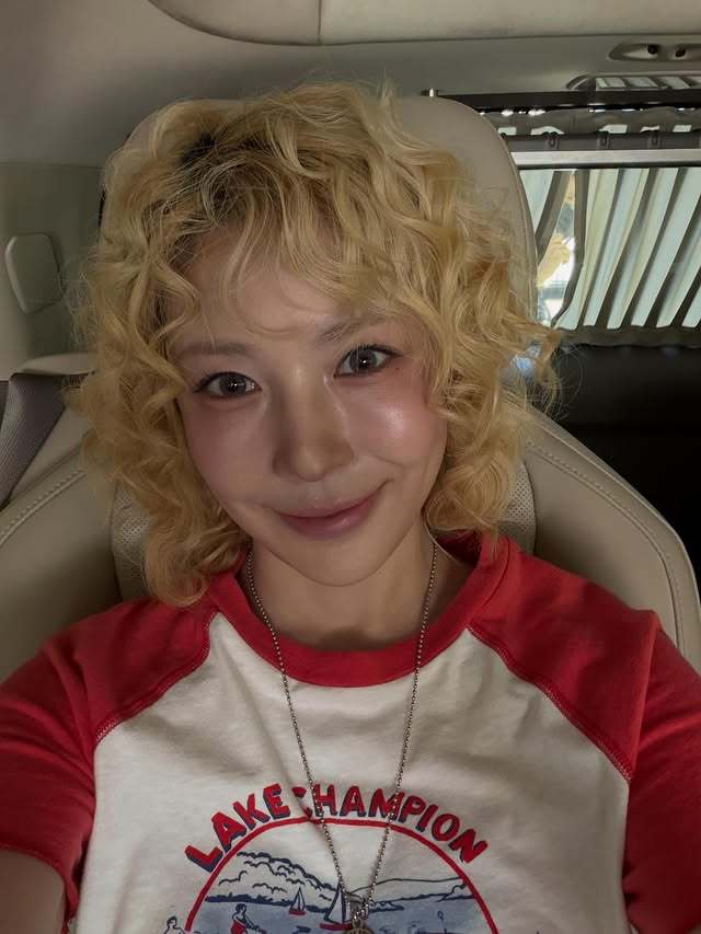 보아, 40세 안 믿기는 근황…금발 뽀글펌에 팬들 술렁 [SD셀픽]