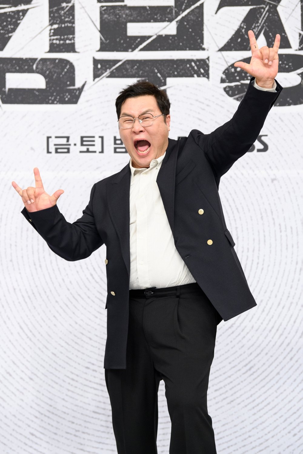 ‘김부장’ 조기 흥행으로 ‘묵언수행’ 윤경호…“입 조심하라던 아내 말 사무쳐”