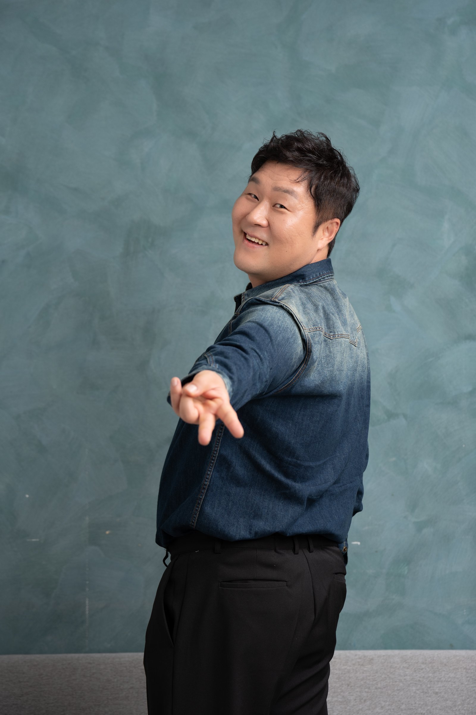 ‘김부장’ 윤경호, 13시간 묵언수행 말이 씨가 됐다