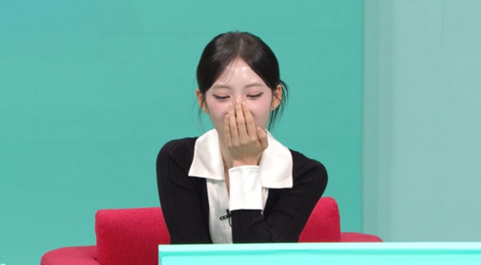 <b>리센느</b>, “희망 안 보여 탈퇴까지 생각”…회식 현장 공개 (전참시)