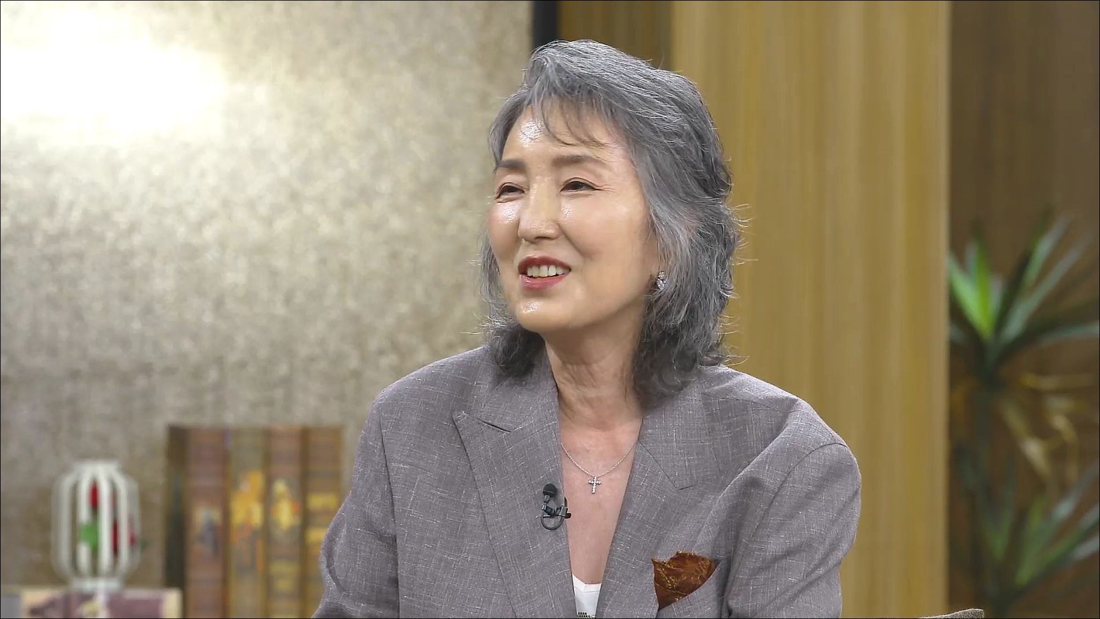 <b>이휘향</b>, 상금 100만원에 ‘미스 MBC’ 출전→<b>박신혜 따귀</b> 30대 “늘 미안...