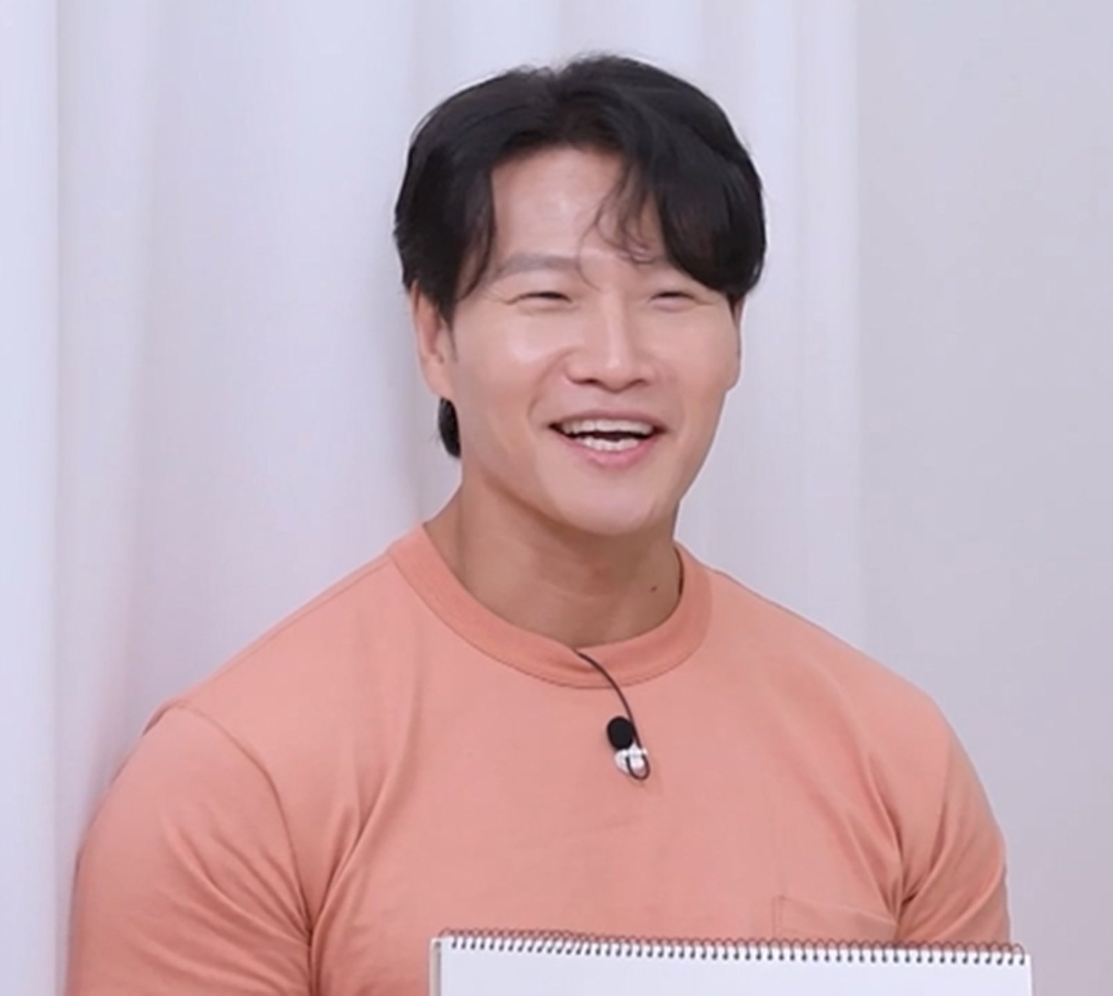 김종국, ‘<b>여에스더</b>’ <b>홍혜걸</b> 꿀팔자에 부러움…“나도 아내가 헬스장...