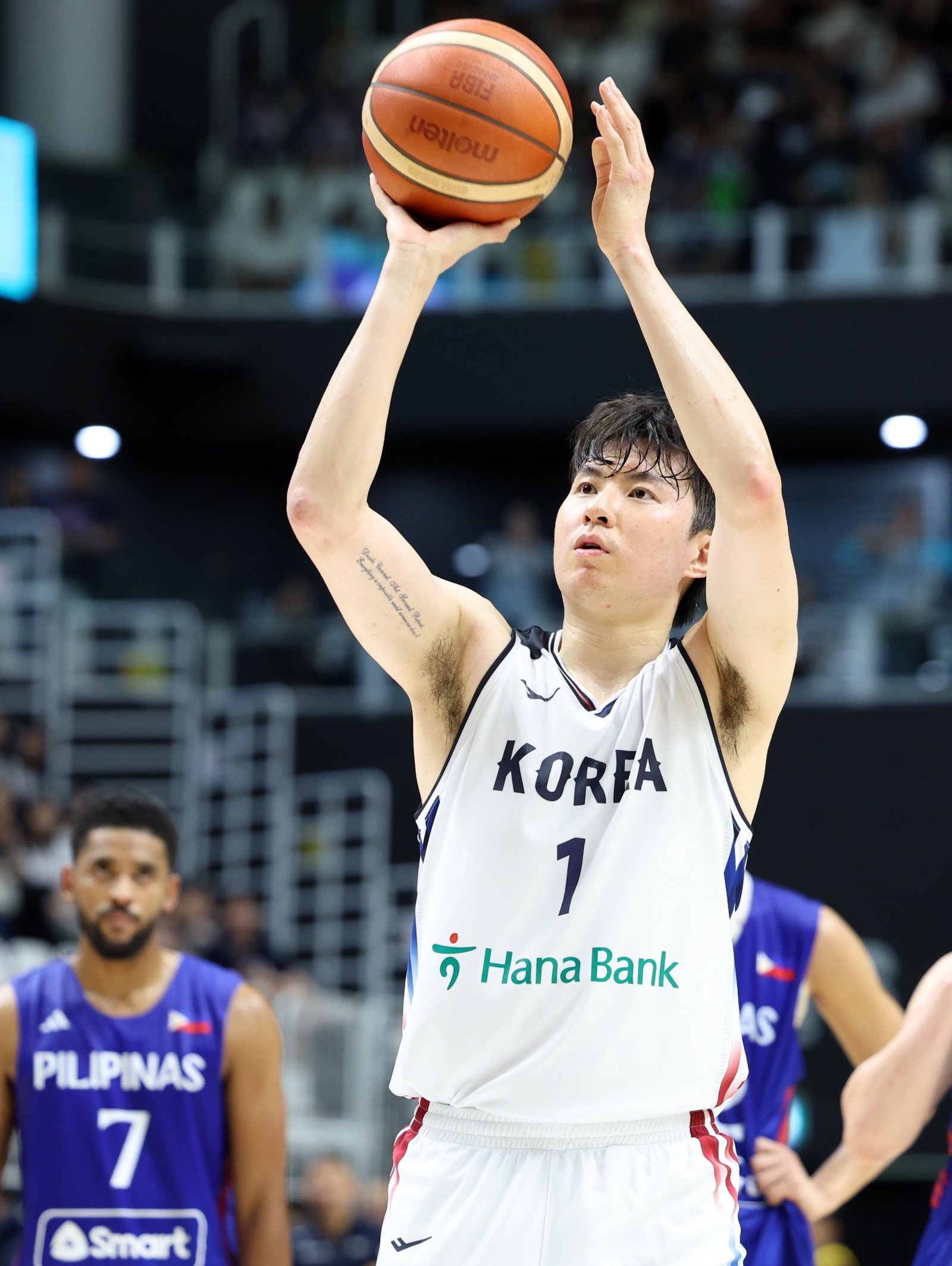 <b>NBA 포틀랜드</b>와 이그지빗10 <b>계약</b> 체결한 <b>이현중</b>, AG 금메달이 더 절실해...