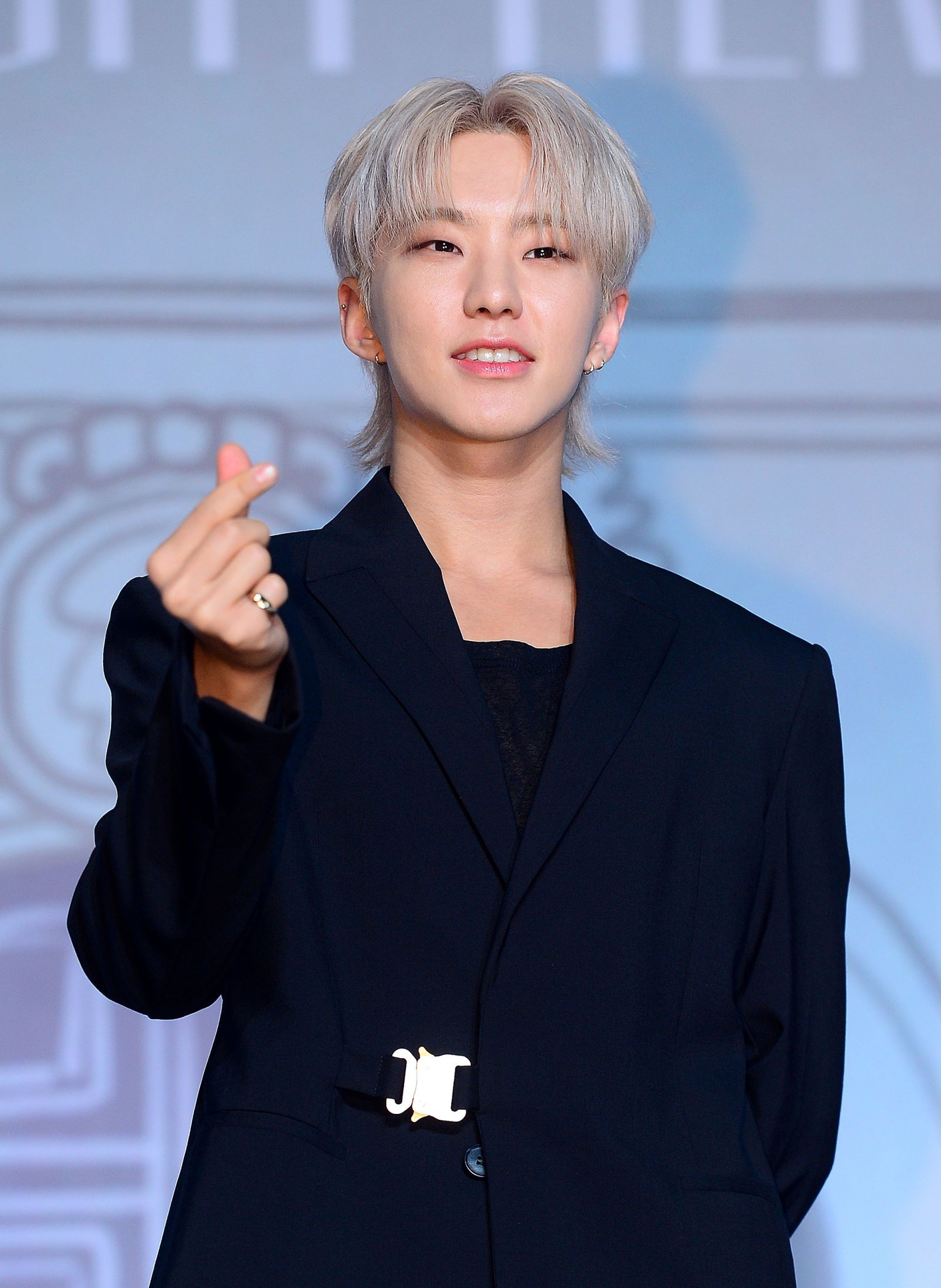 <b>세븐틴 호시</b>, 군 복무 중 <b>십자인대</b> 완전 <b>파열</b>…10월 지상군 페스티벌 불...