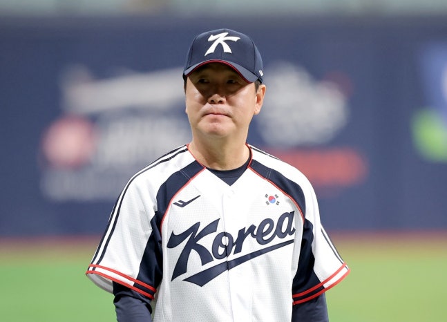 류지현 한국 야구대표팀 감독이 15일 고척스카이돔서 2026아이치·나고야아시안게임 대비 훈련을 진행하고 있다. 고척｜뉴시스