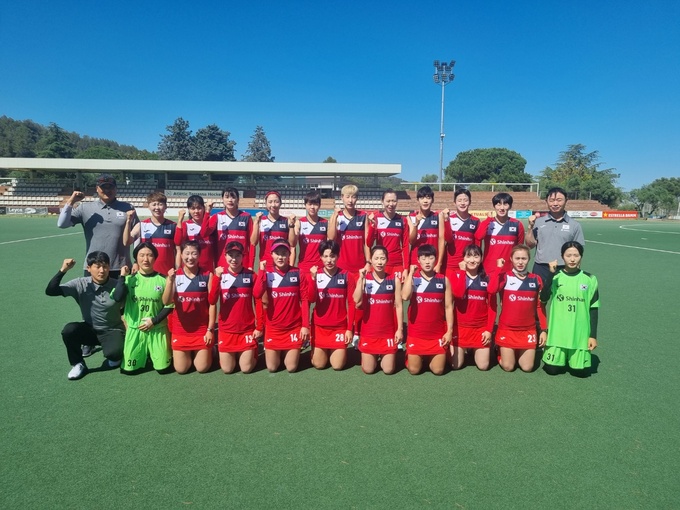 <b>여자하키</b>, 9년 만에 金 도전…싱가포르에 4-0 완승