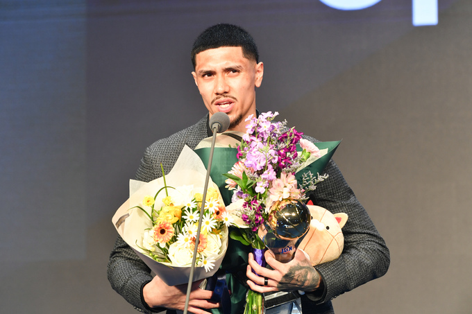아시아 쿼터 첫 MVP 탄생...<b>이선</b> 알바노, 최고의 별로