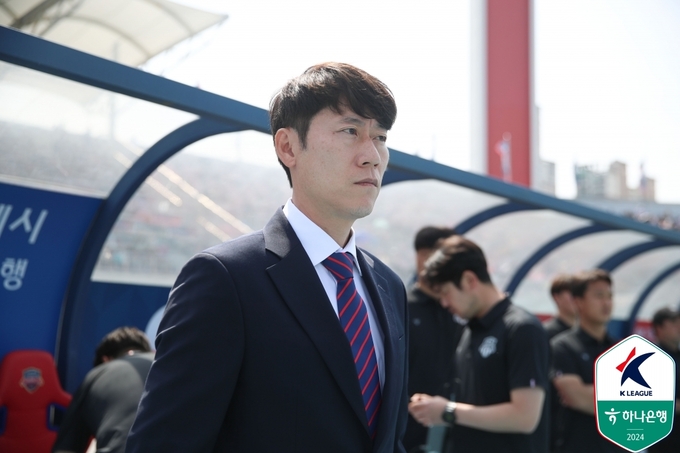 드디어 홈 첫 승...<b>김은중</b> 감독 “앞으로 홈에서 더 많이 이길 수 있도록”