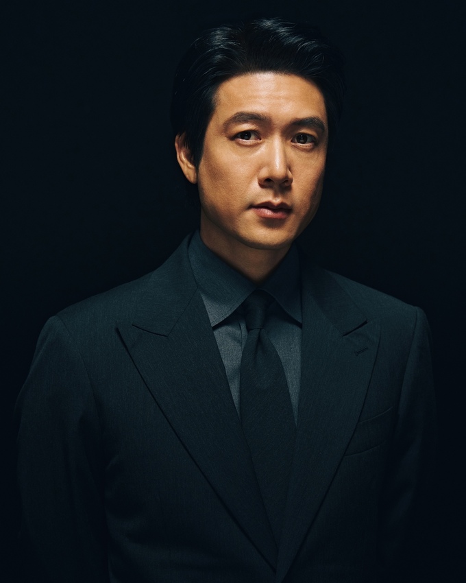 배우 <b>조현재</b>, 새해맞이 NEW <b>프로필</b> 사진 공개