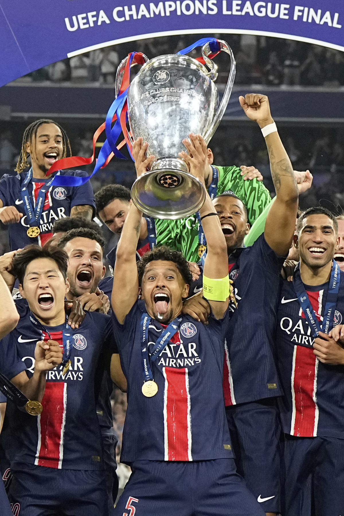 "<b>UCL</b> 석권 <b>이강인</b> 한국 축구의 자랑이자 희망”… 축하 메시지 보낸 정...